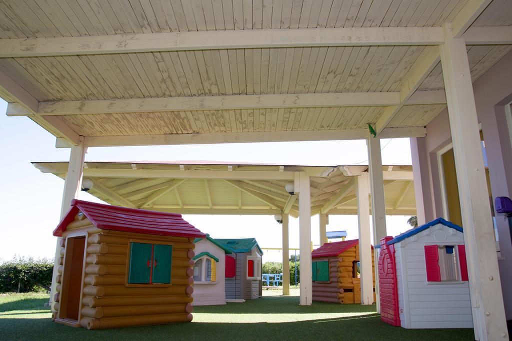 Th Costa Rei - Free Beach Resort Extérieur photo